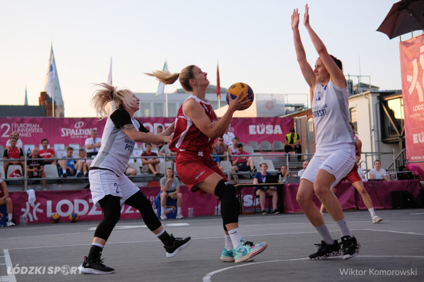 Turniej koszykówki 3x3 podczas EUG 2022 w Łodzi (fot. Wiktor Komorowski / Łódzki Sport)