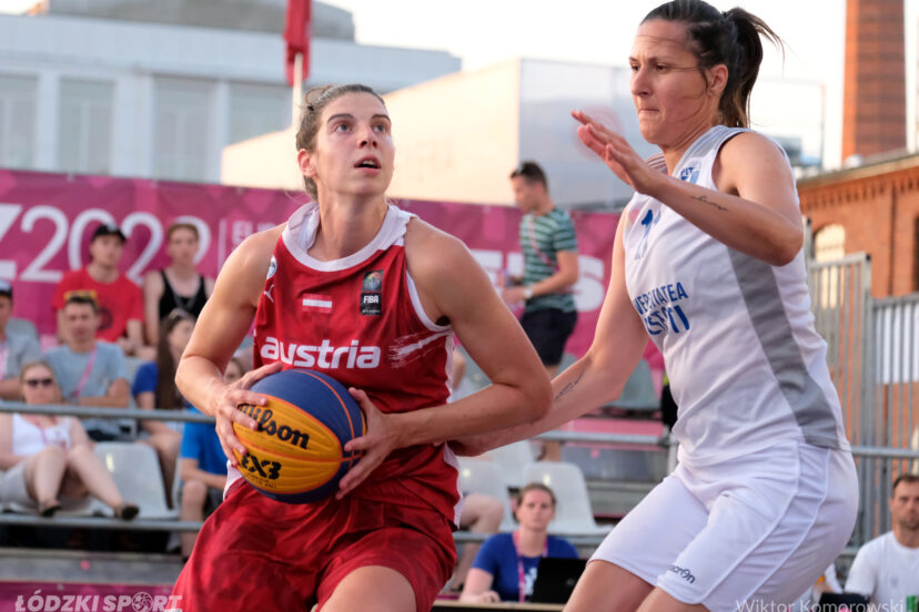 Turniej koszykówki 3x3 podczas EUG 2022 w Łodzi (fot. Wiktor Komorowski / Łódzki Sport)