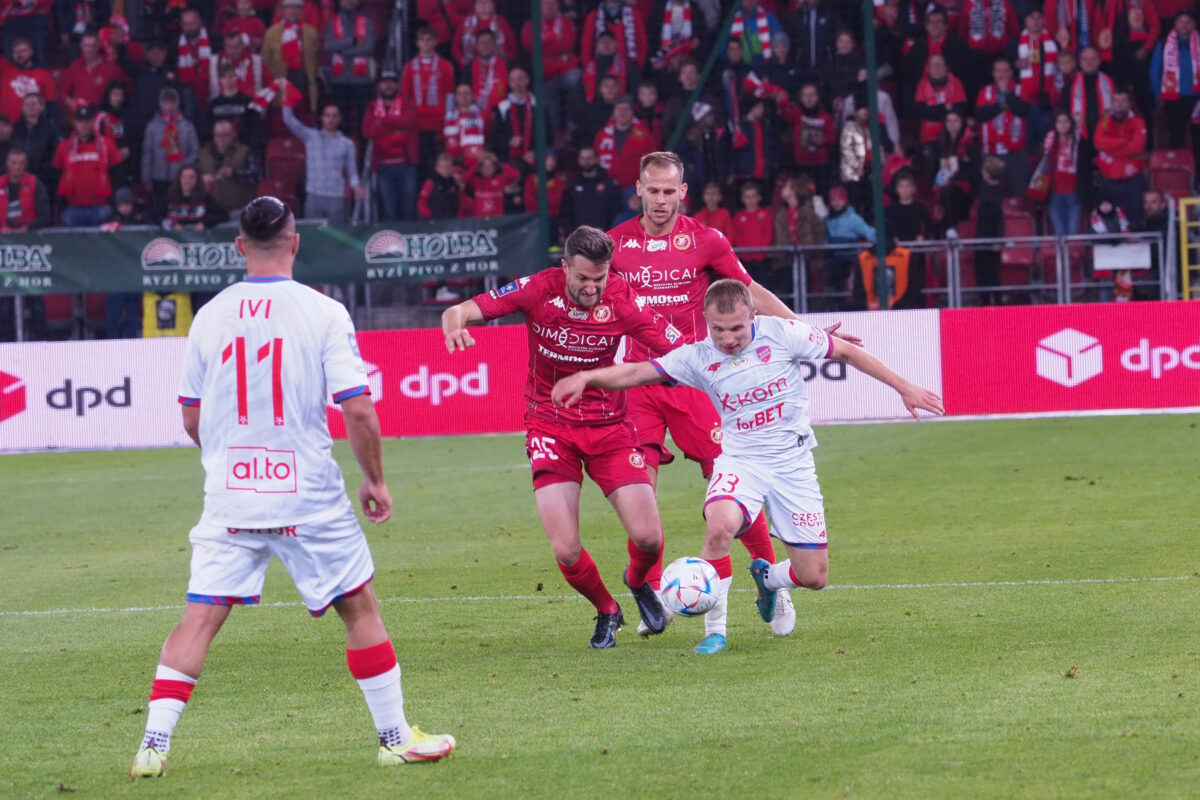 Widzew Łódź- Raków 0:0 / 02.10.2022 / fot. Łódzki Sport