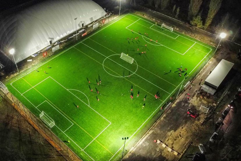 Nowe boisko Łódzkiej Akademii Futbolu tętni życiem / fot. ŁAF