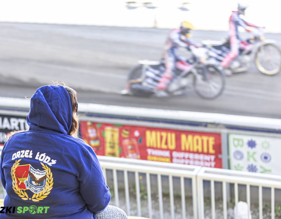 Mecz Orła Łódź na stadionie żużlowym Moto Arenie w Łodzi