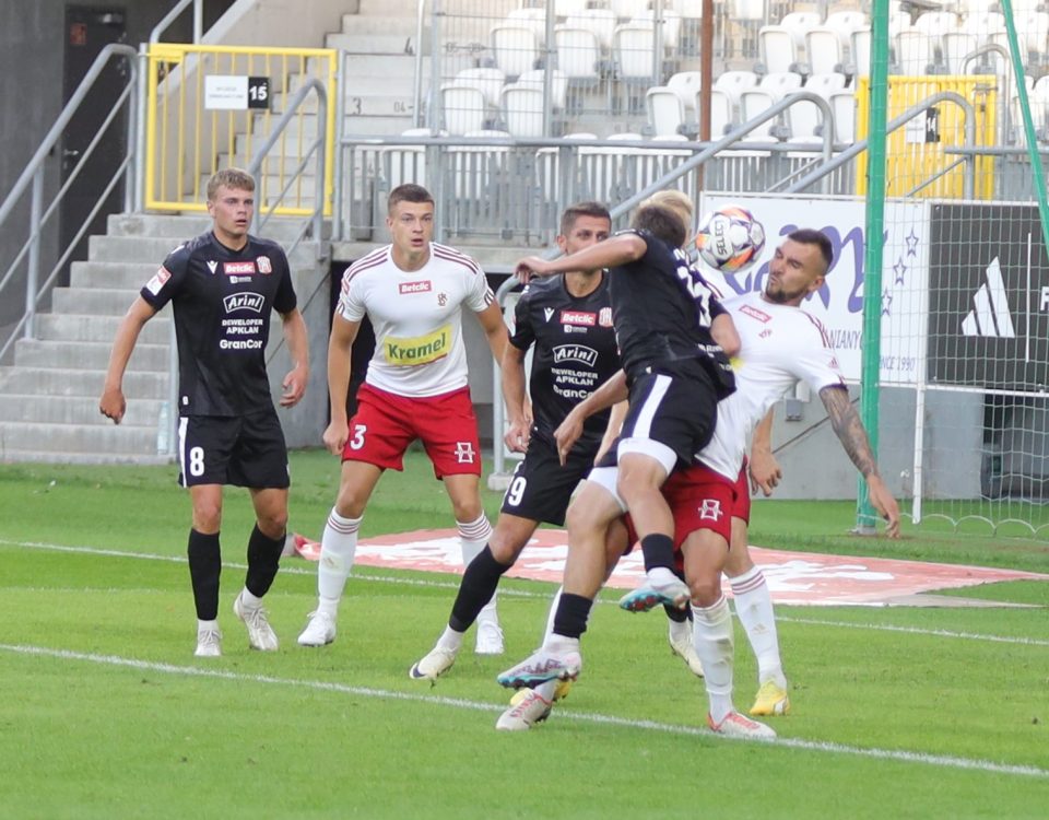 W rezerwach ŁKS-u zajdzie sporo zmian przed rozpoczęciem nowego sezonu Betclic 2. Ligi.