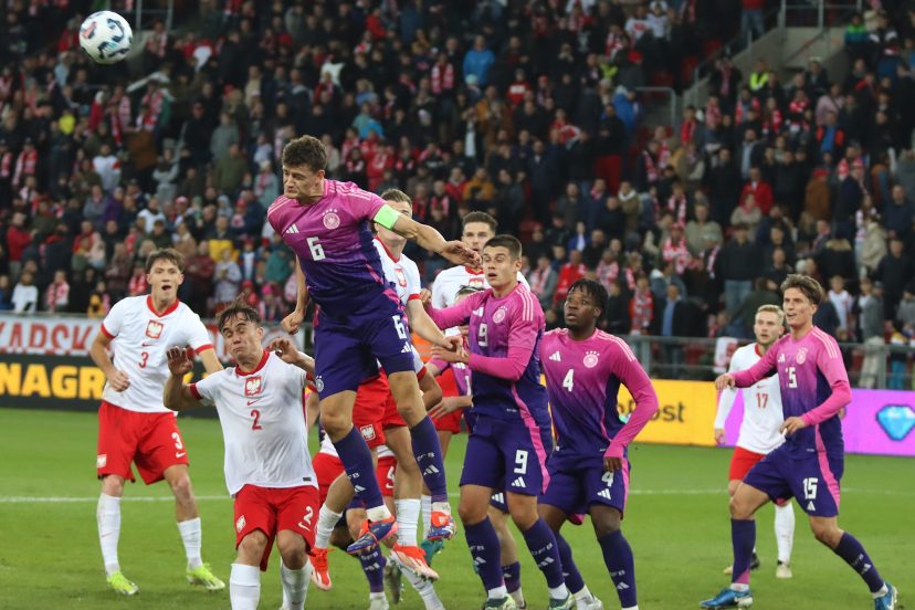 Polska U21 na stadionie Widzewa fot: Marek Młynarczyk