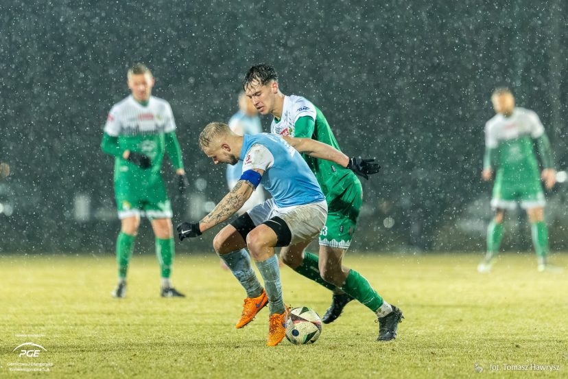 GKS Bełchatów podzielił się punktami z Victorią Sulejówek. Podopieczni Rachwała zaczęli zatem rundę wiosenną Betclic 3 Ligi od remisu