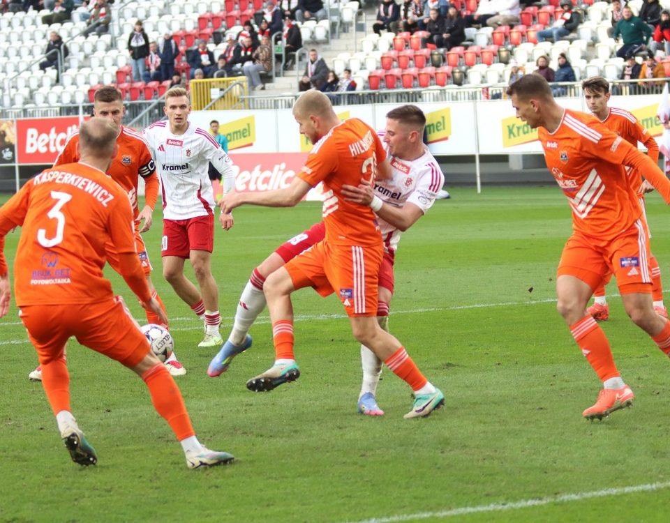 Piłkarze ŁKS-u Łódź przegrali drugi mecz z rzędu na własnym stadionie. Tym razem lepsza okazała się Termalica