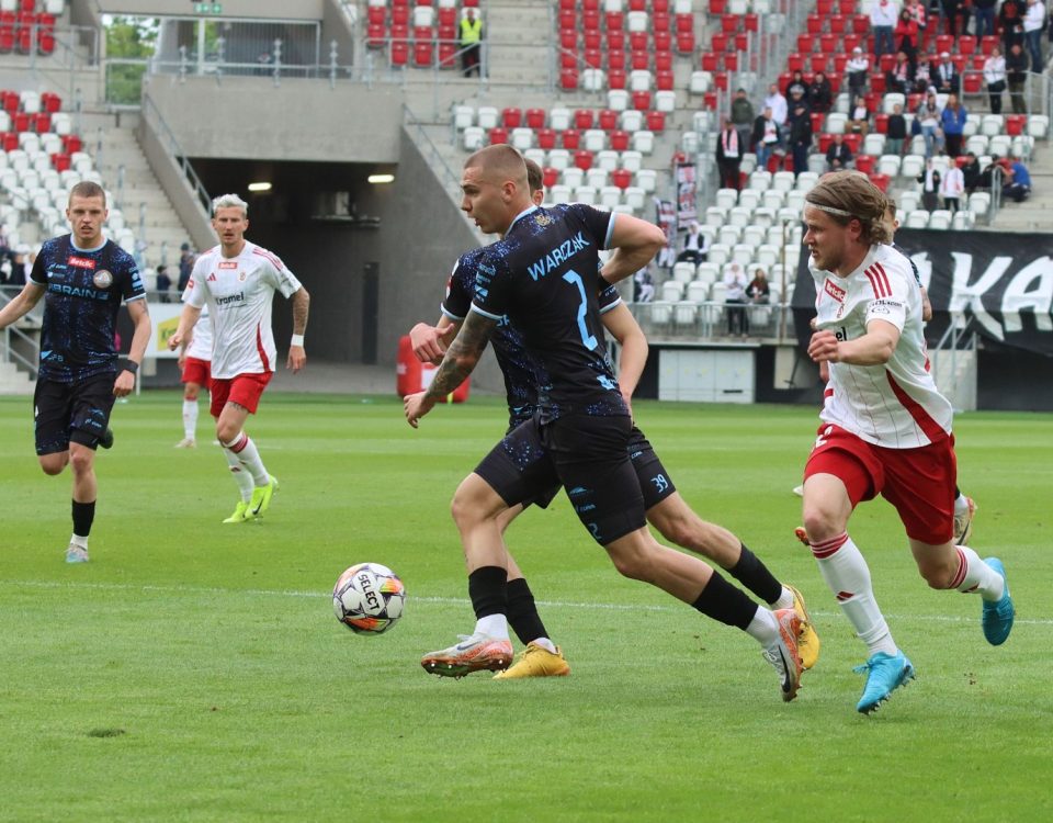 ŁKS Łódź wygrał ze Stalą Rzeszów 5:0. Po meczu piłkarz z Łodzi powiedział, że w drużynie znów panuje dobra atmosfera.