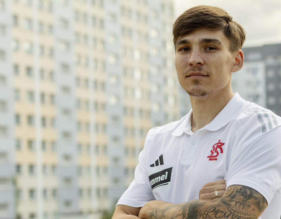 ŁKS Łódź zakontraktował drugiego piłkarza do wzmocnienia pierwszej drużyny. Został nim Artur Craciun z Puszczy Niepołomice.