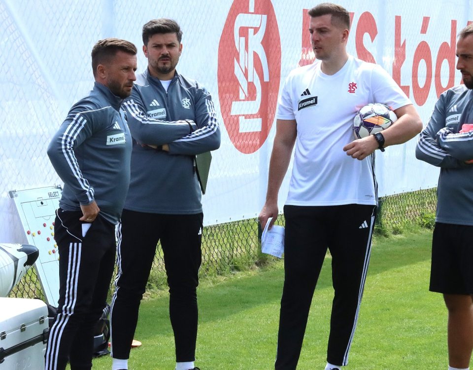 ŁKS Łódź po przerwie na kadrę zagra z Ruchem Chorzów w Betclic 1 Lidze. Jak ten czas wykorzystał Szymon Grabowski i jego podopieczni?