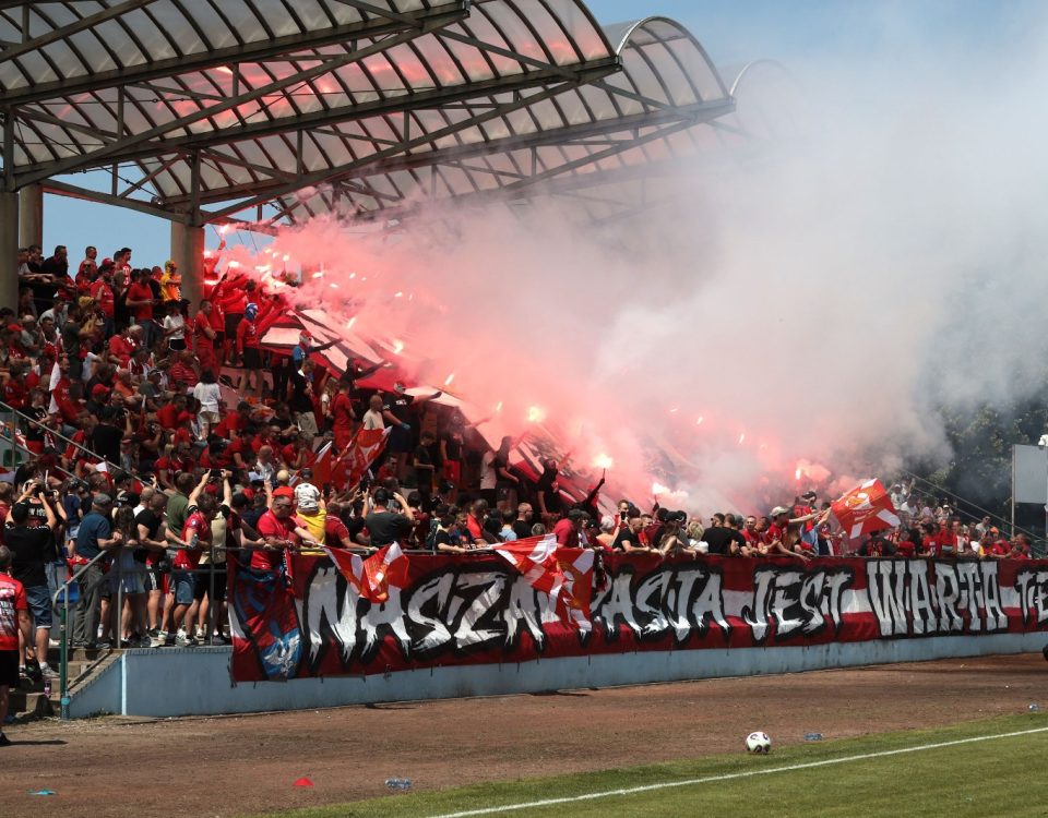 Widzew Łódź przegrał pierwszy mecz kontrolny w letnim okresie przygotowawczym. Łodzianie ulegli w Warcie Odrze Opole.