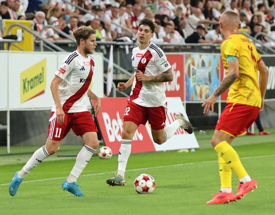 ŁKS Łódź zmierzy się w 3. kolejce Betclic 1. Ligi z beniaminkiem - Polonią Bytom. Czy łodzianie zatrzymają, na razie bęzbłędnego, rywala?
