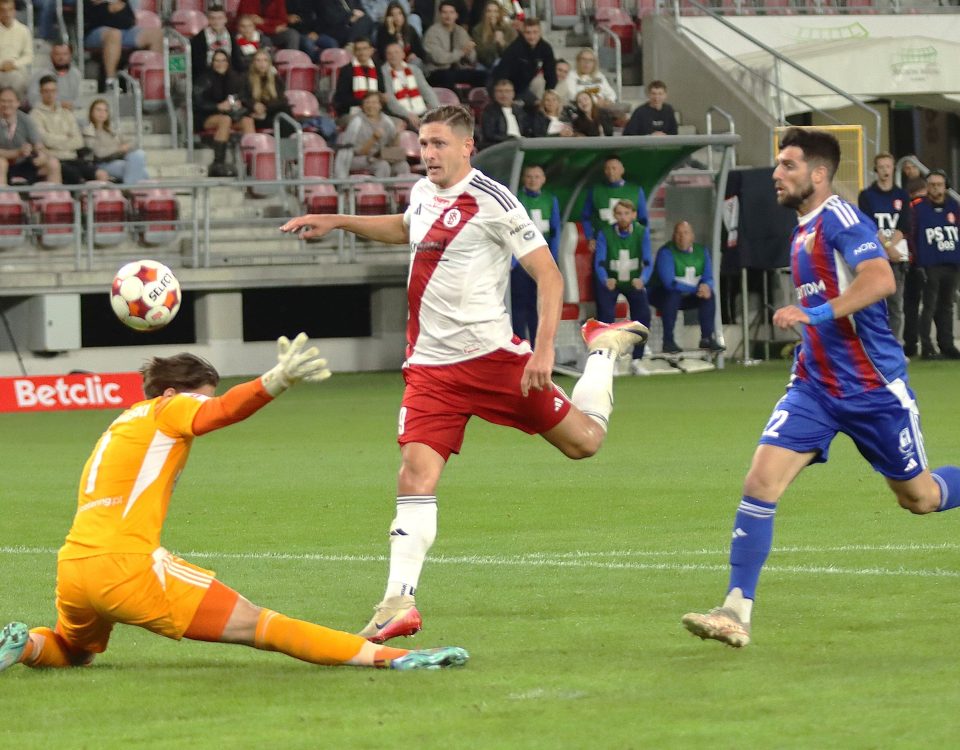 ŁKS Łódź pokonał Polonię Bytom 5:0. Napastnik ŁKS-u został wybrany autorem najpiękniejszej bramki 3. kolejki Betclic 1. Ligi.