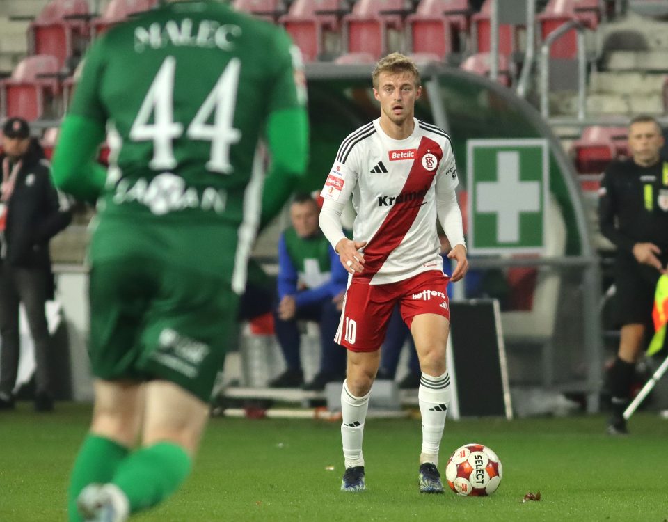 ŁKS Łódź zagra z Puszczą Niepołomice. Będzie to trzeci mecz ze spadkowiczem w tym sezonie na Stadionie Króla.