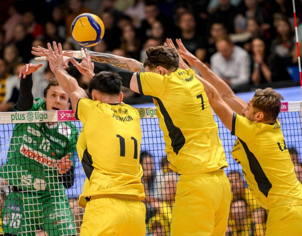 PGE GiEK Skra Bełchatów przegrała z ZAKSĄ Kędzierzyn-Koźle w meczu 3. kolejki PlusLigi.